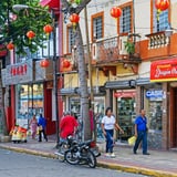 In Santo Domingo’s Barrio Chino, A Food Market Between Two Worlds Shines