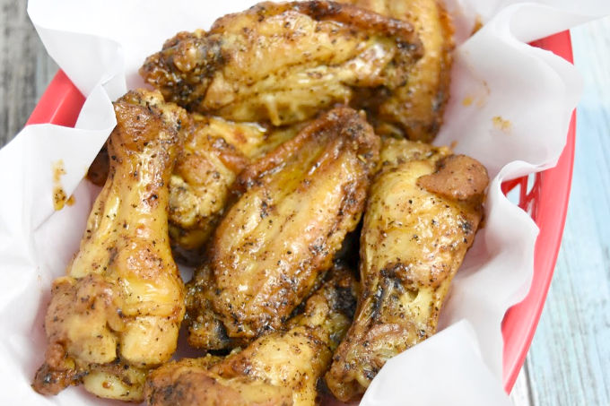 Crispy Lemon Pepper Wings have that slightly tart and peppery taste you’d expect from lemon pepper.  Made in the air fryer, they’re super easy, crispy and low maintenance for your game day.