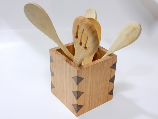 Kitchen utensil holder by Jack Houweling (6 years ago)