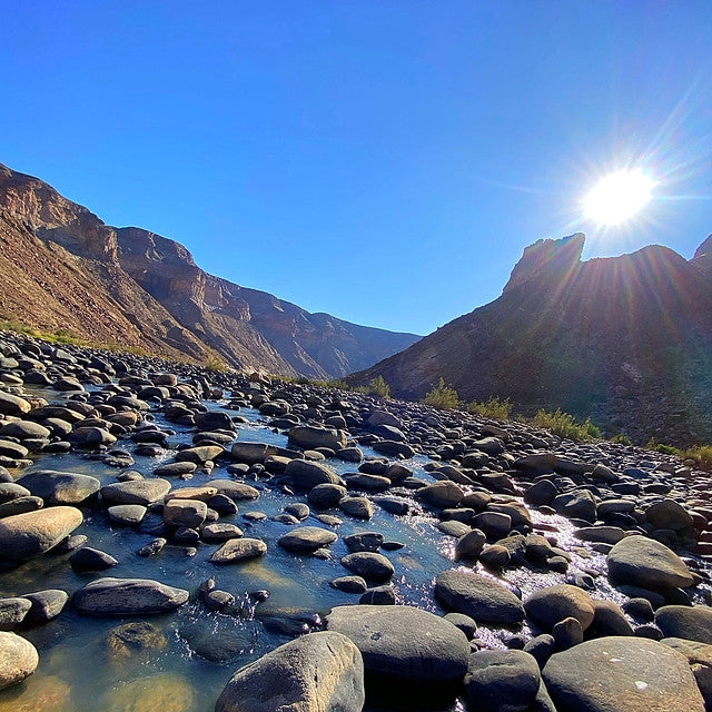 Hiking the Fish River Canyon: Day 2 – To the Hot Springs…