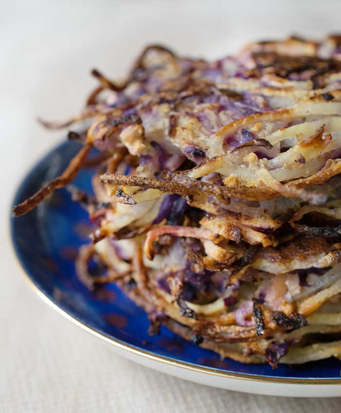 Spiralized Vegan Latkes with Red Cabbage and Apple