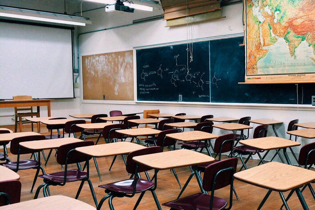 B.C. teacher reprimanded for angrily telling her class a student was failing